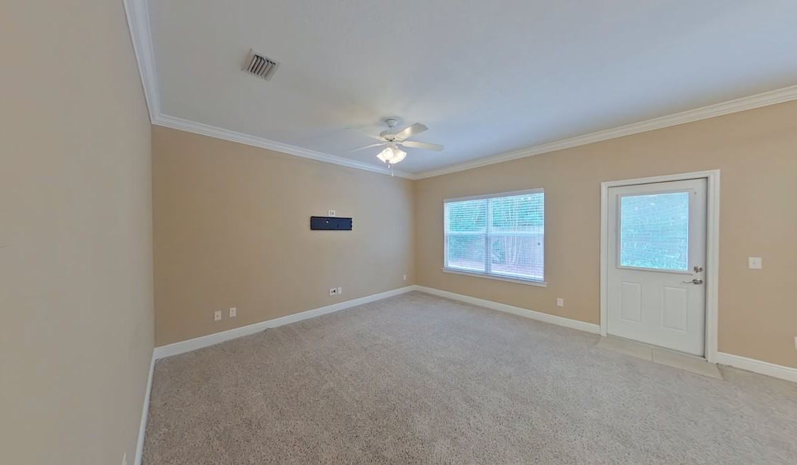 2240 Hadleigh Hills Ct - Photo 4 of 20