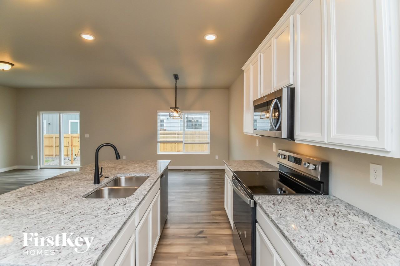 11164 Murrelet Dr - Photo 6 of 15
