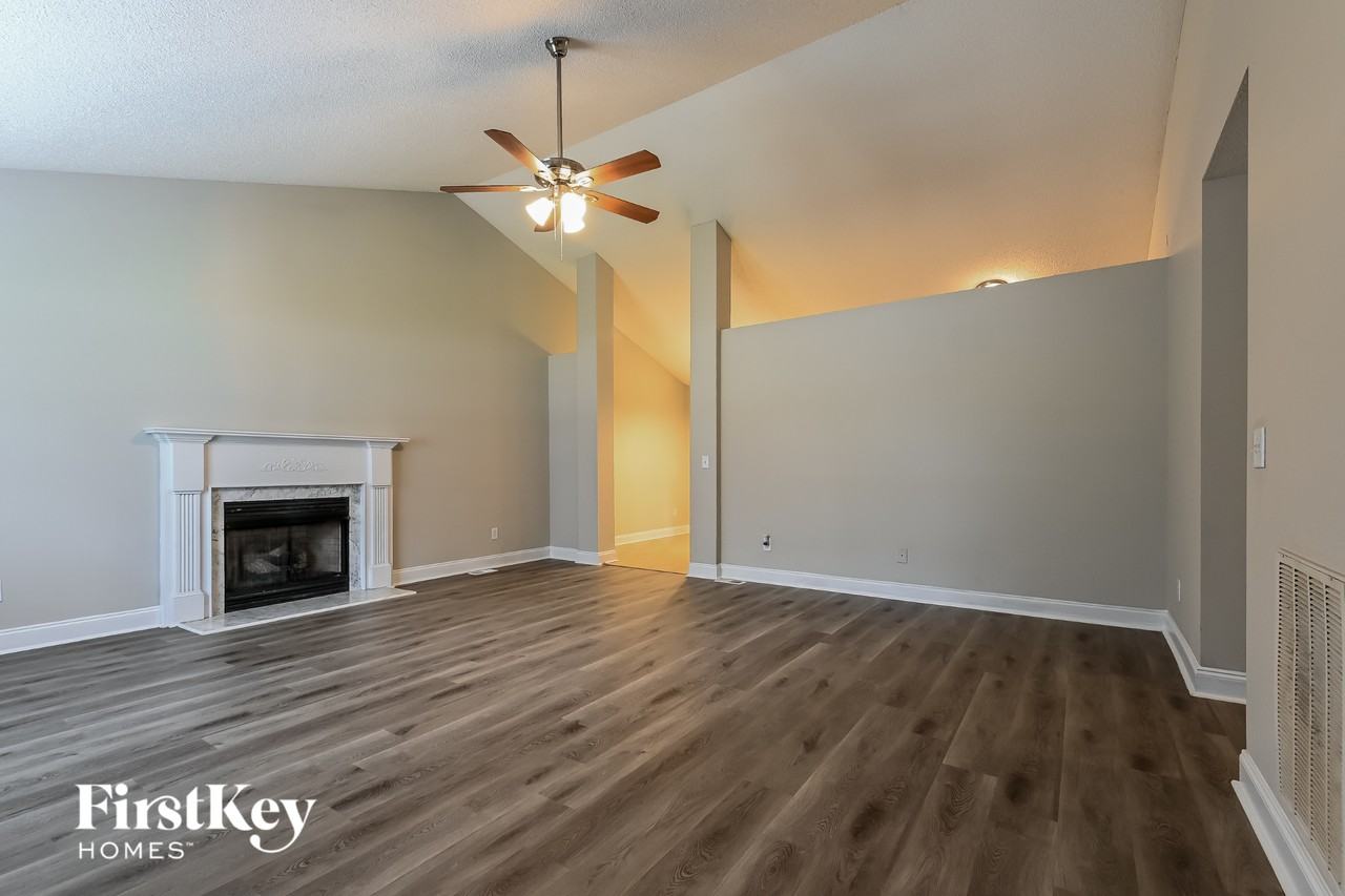101 Ayden Dr - Photo 2 of 15