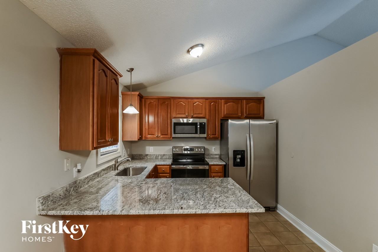 101 Ayden Dr - Photo 5 of 15