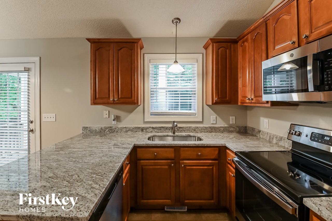 101 Ayden Dr - Photo 6 of 15