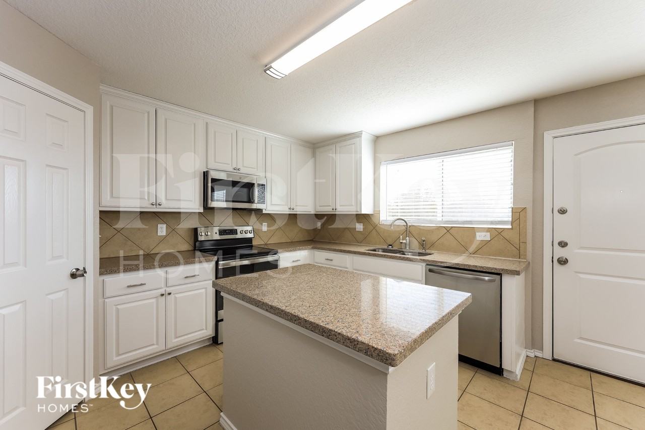 11026 Bold Forbes - Photo 4 of 16