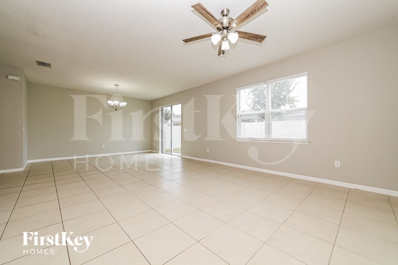 12221 Blue Pacific Dr - Photo 2 of 20