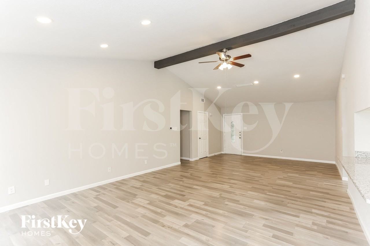 4483 Sweetgum Way - Photo 3 of 17