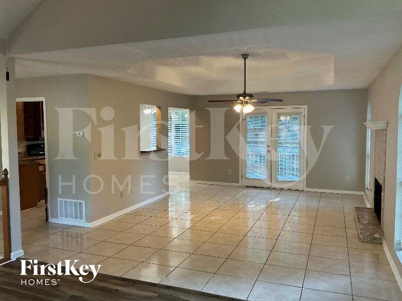 451 Cottonpatch Rd - Photo 4 of 11