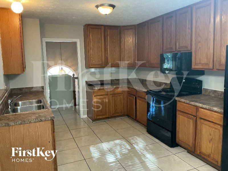451 Cottonpatch Rd - Photo 5 of 11