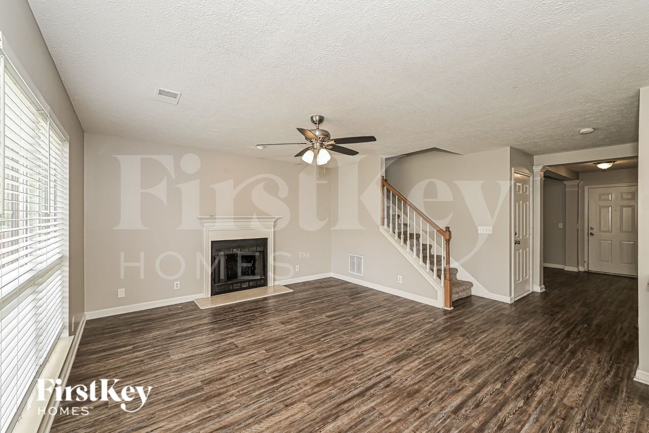 6005 Monroe Xing - Photo 2 of 19