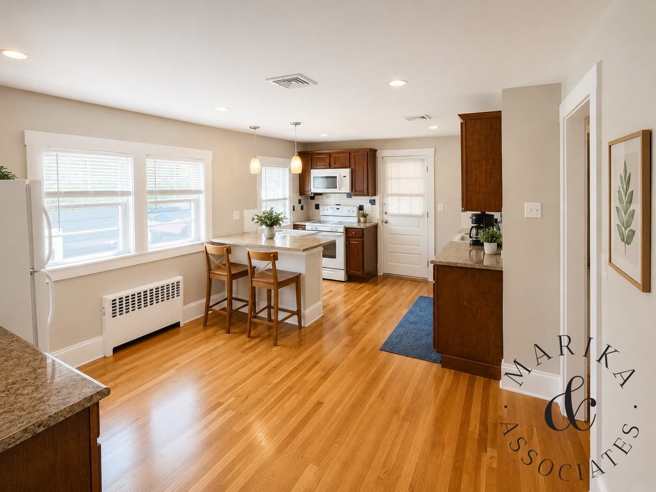 58 Oak St - Photo 5 of 18