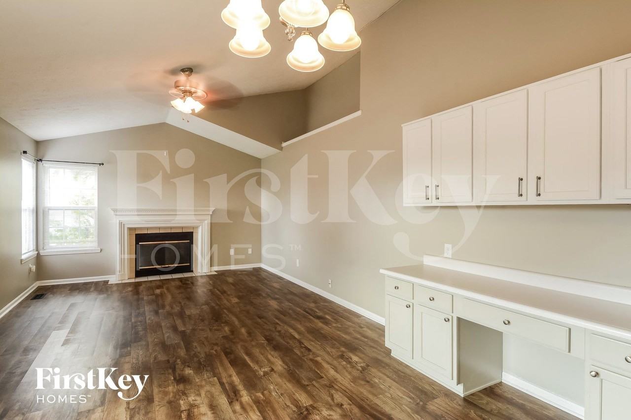 959 Hearthside Dr - Photo 5 of 15