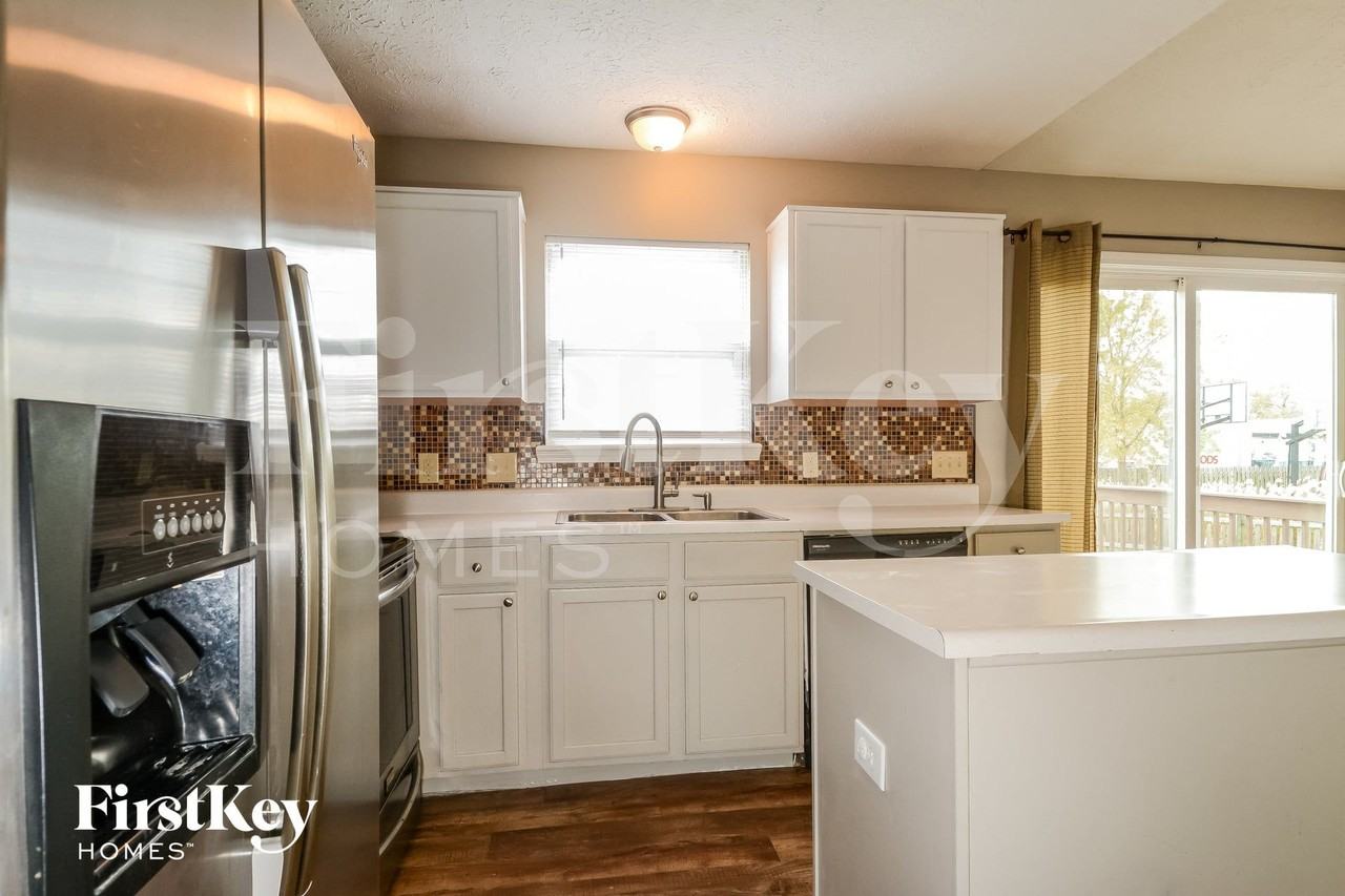 959 Hearthside Dr - Photo 6 of 15