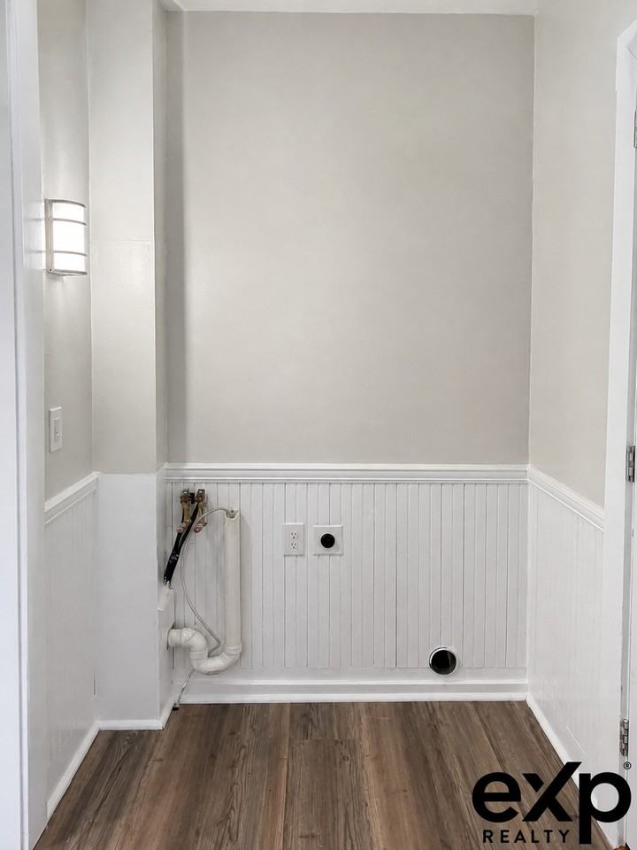 39 Dustin St #1 - Photo 6 of 6
