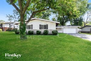 featured image of 440 Durwood Dr
