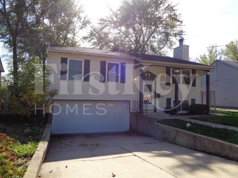 381 E Montana Ave - Photo 2 of 14