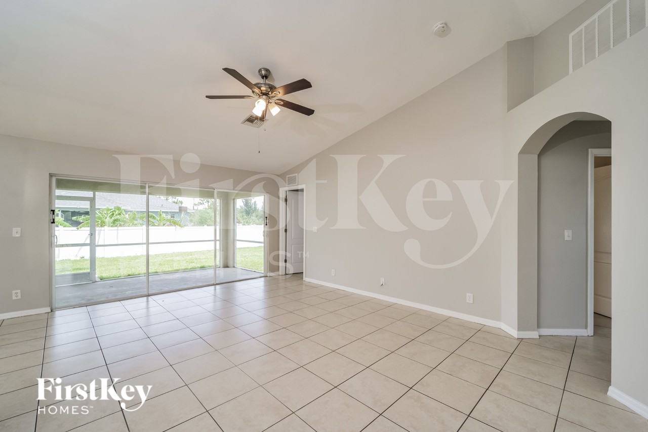 223 Neterrace - Photo 3 of 19