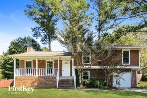 featured image of 200 Parkmont Ct