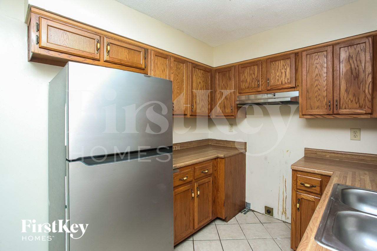 1579 Belle Trees Dr - Photo 6 of 19