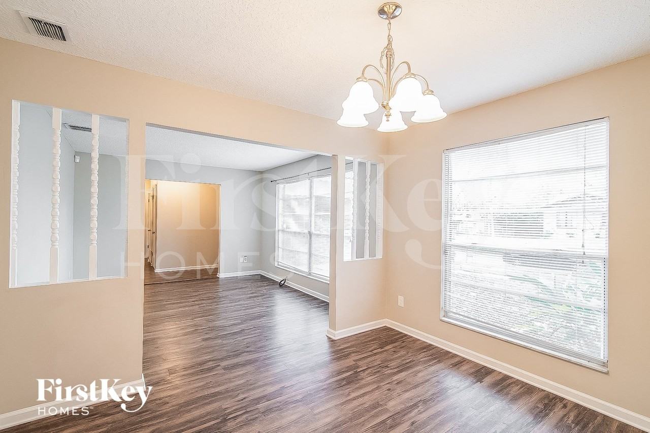 1572 Sonoma Ct - Photo 6 of 16
