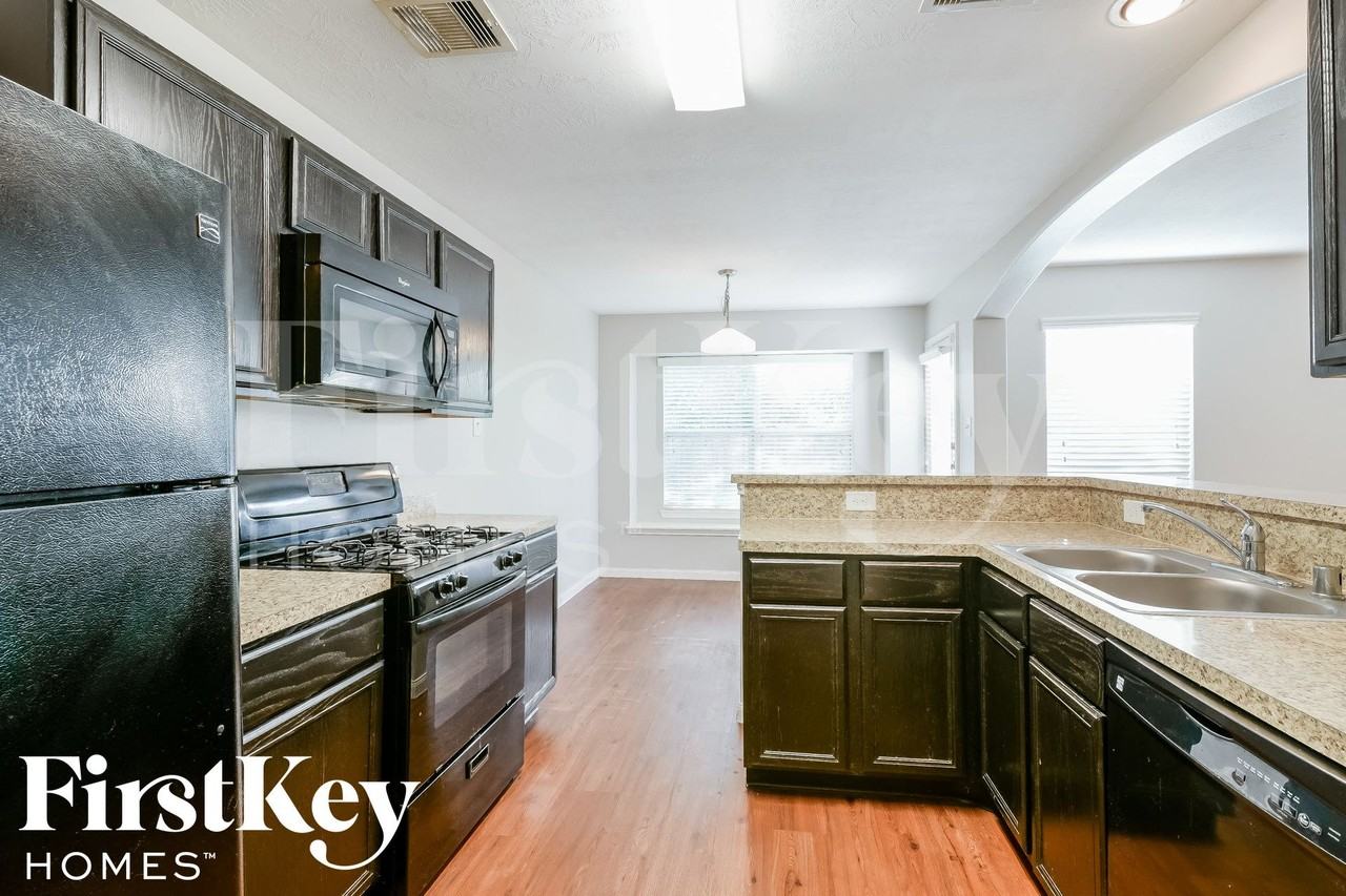 15411 Bammel Oaks Ct - Photo 6 of 15