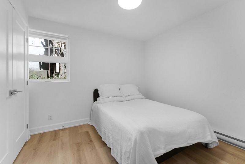 658 Somerset St W #201 - Photo 6 of 15