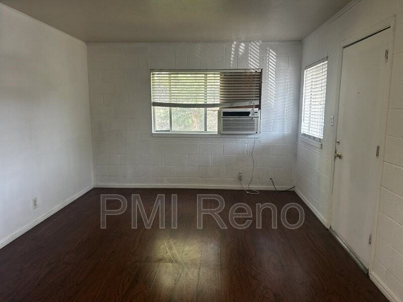 2075 Patton Dr #H - Photo 2 of 17
