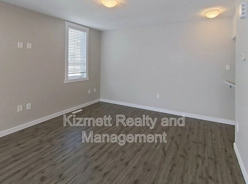 735 Allard Blvd Sw #22 - Photo 7 of 34