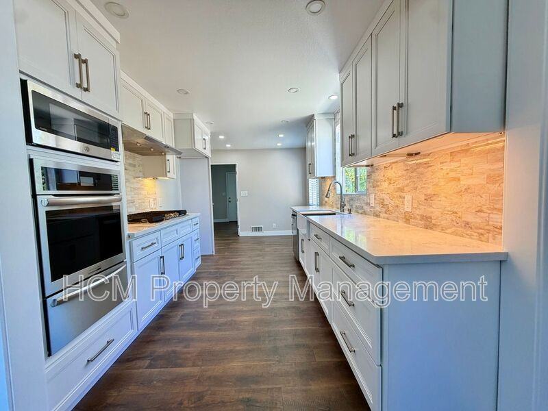 318 S California St - Photo 6 of 23