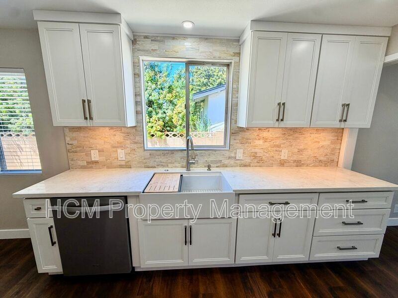 318 S California St - Photo 7 of 23