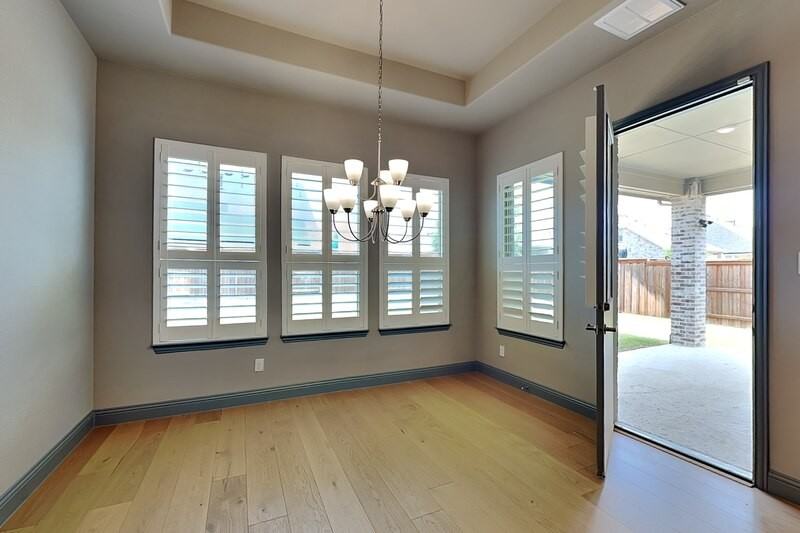 1930 Inwood Ln - Photo 6 of 22
