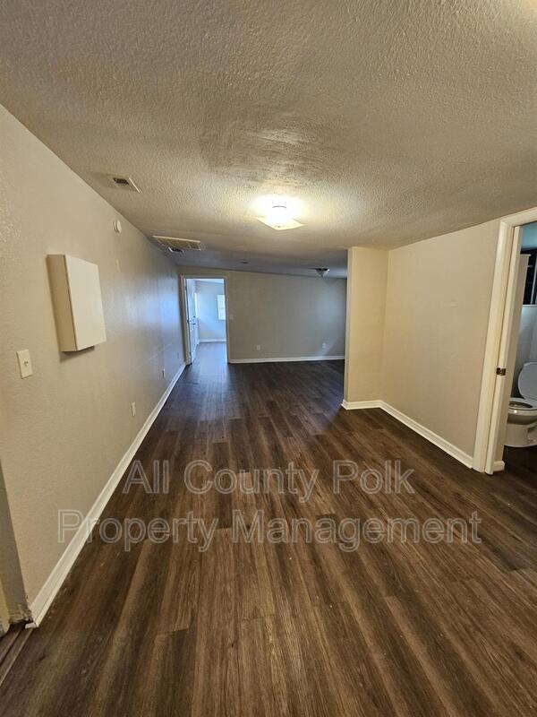 2619 Crutchfield Rd - Photo 5 of 12