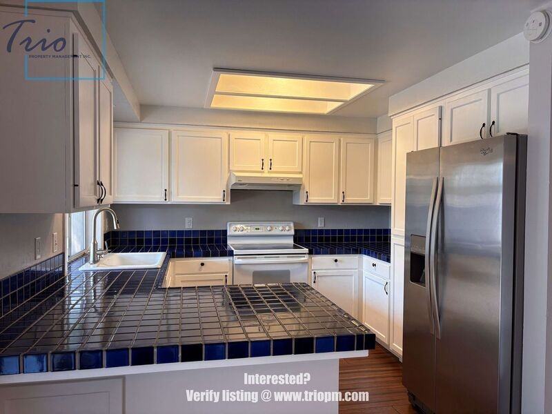 694 Driftwood Dr - Photo 6 of 20