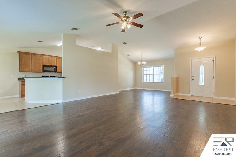 26 Round Table Ln - Photo 7 of 35