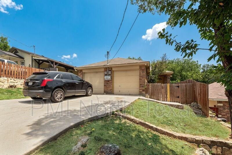 3008 Prairie Ave #A - Photo 2 of 23