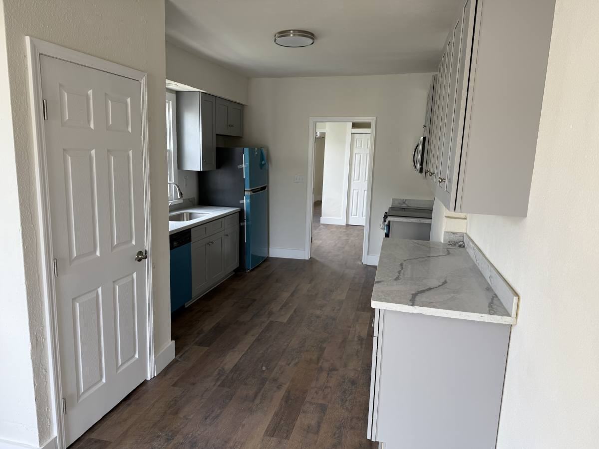 812 Vallette St - Photo 5 of 5