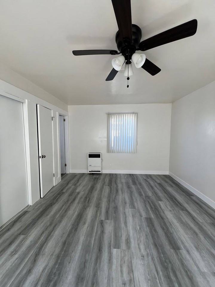 819 S Palos Verdes St #E1 - Photo 6 of 8