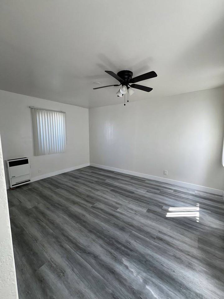 819 S Palos Verdes St #E1 - Photo 7 of 8