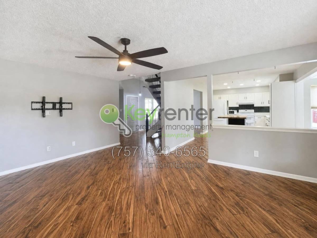 1197 Dovetail Ct - Photo 6 of 10