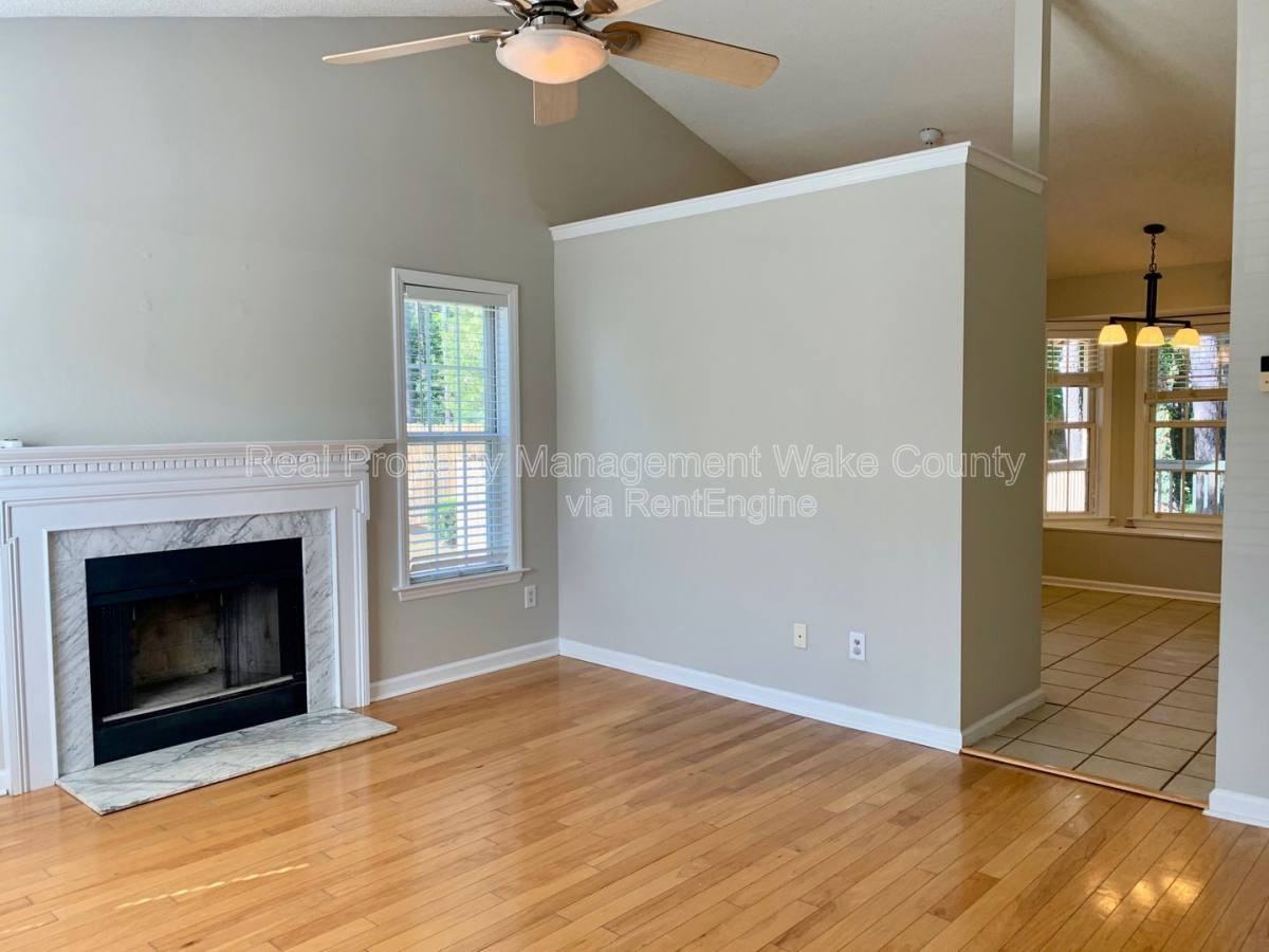 609 Stinson Ave - Photo 3 of 10