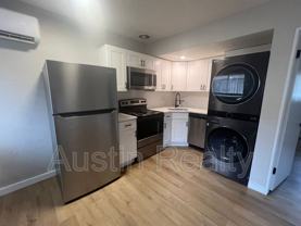 4160 Folsom Ave #B - Photo 1 of 1
