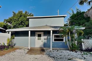 3801 1/2 W Palmira Ave - Photo 1 of 1