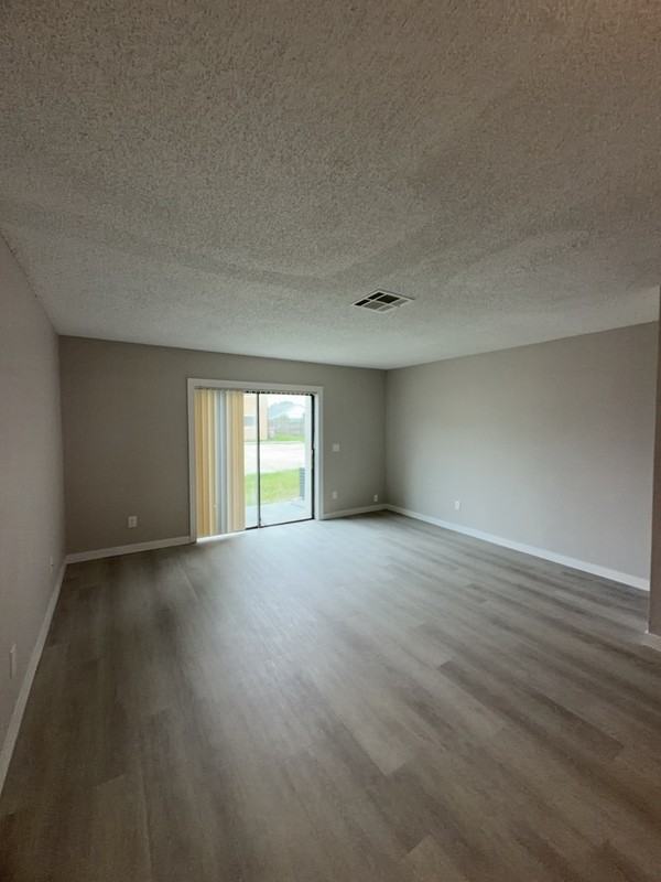 133 Jones Ln #B - Photo 3 of 24