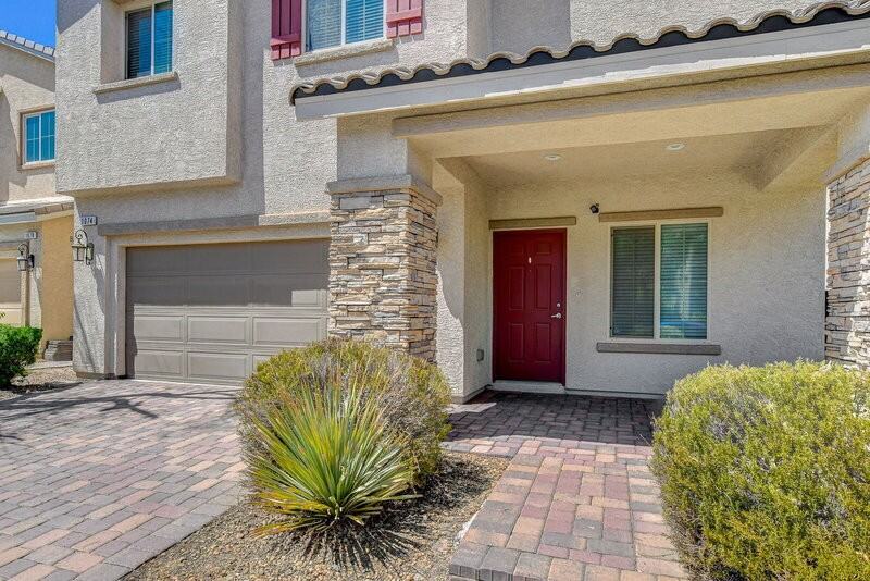 1074 Fish Pond Ave - Photo 3 of 50
