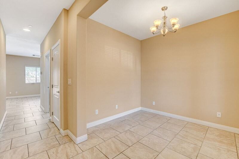 1074 Fish Pond Ave - Photo 4 of 50