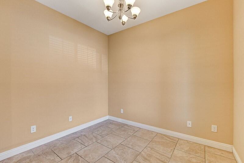 1074 Fish Pond Ave - Photo 7 of 50