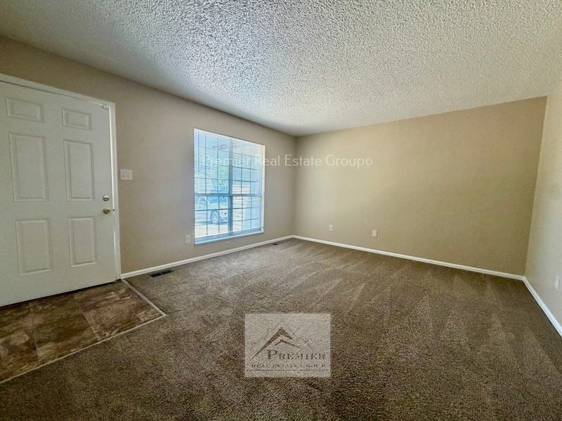 4645 Monica Dr - Photo 2 of 10