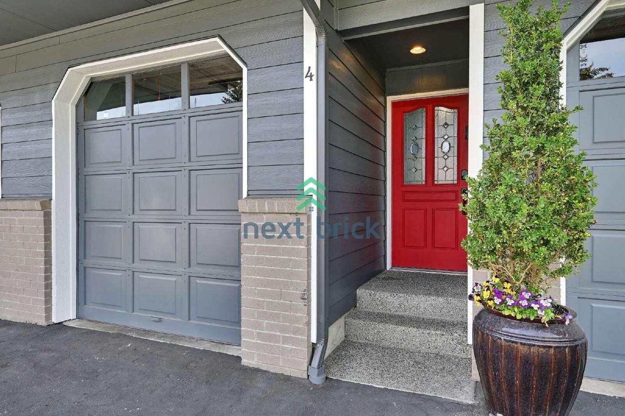 3841 175th Ave Ne #4 - Photo 2 of 28