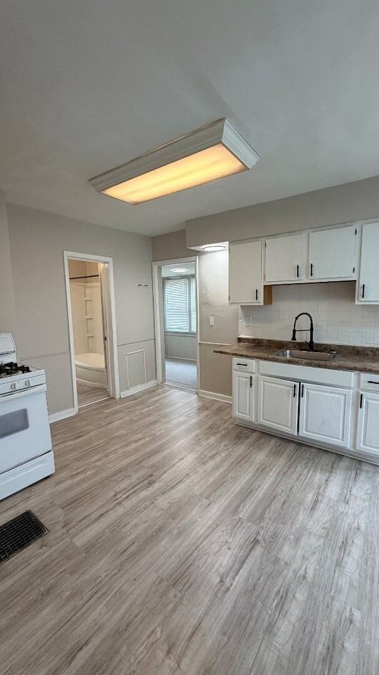 3489 W 105th St - Photo 5 of 6