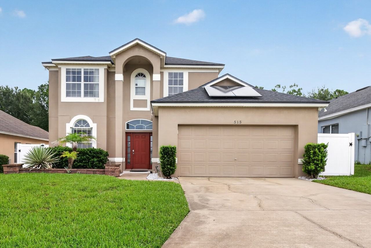 515 Corvina Dr - Photo 4 of 33