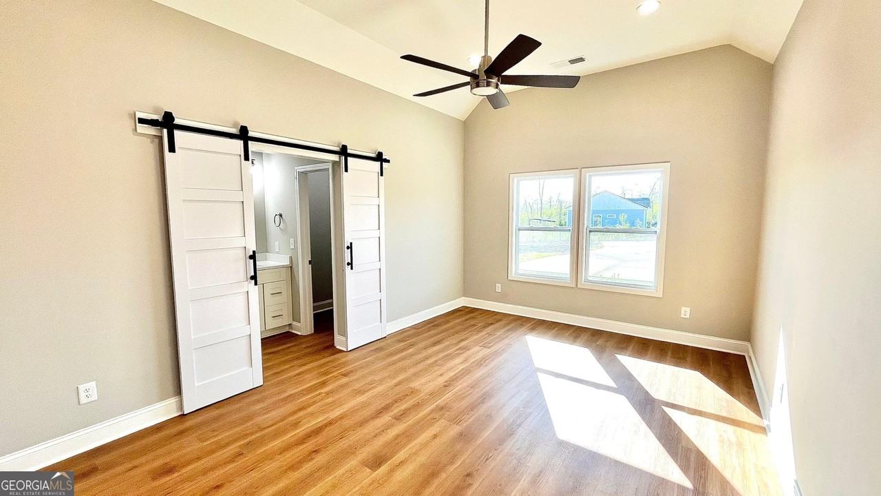 23 South Rd - Photo 4 of 7