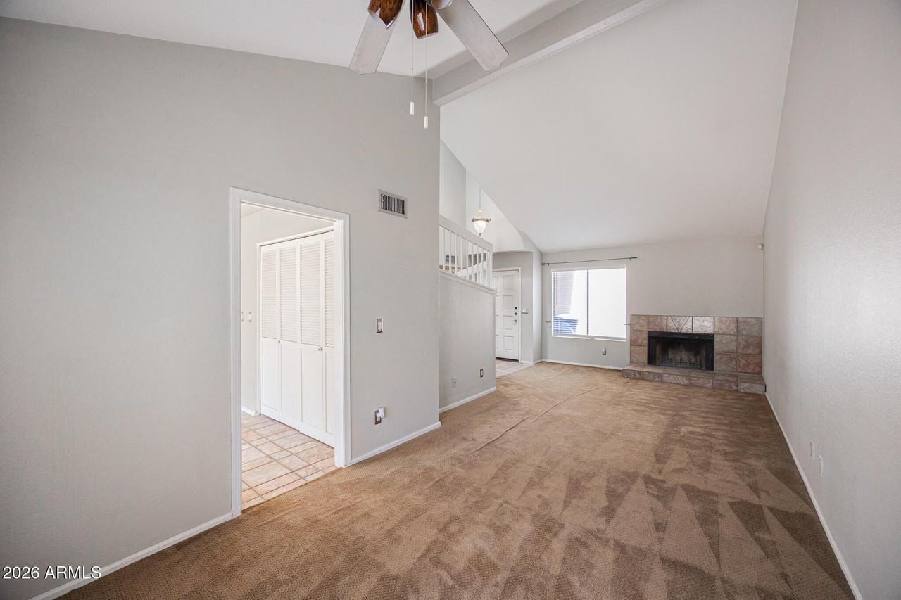 1650 N Ventura Ln - Photo 7 of 31
