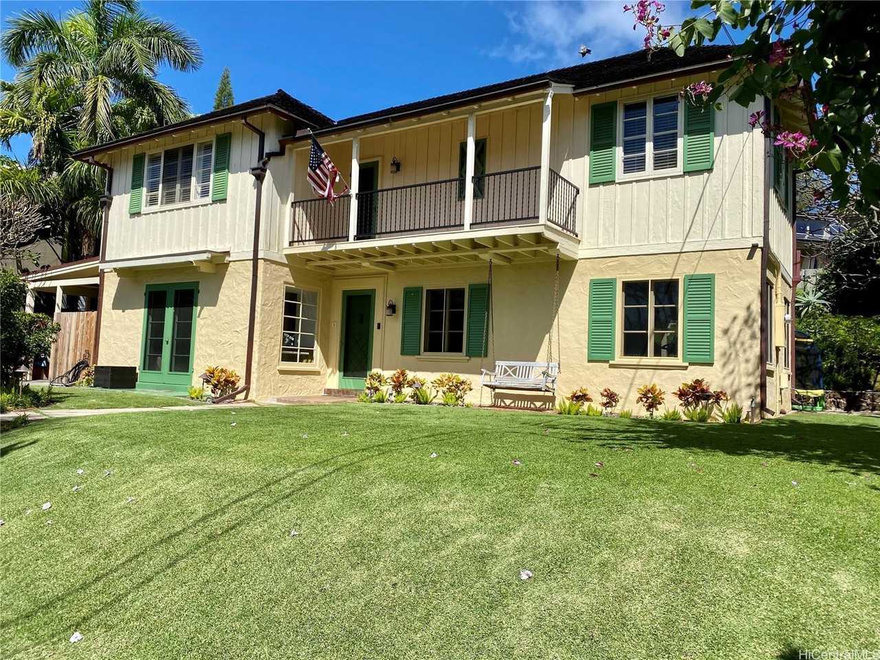 3014 Hibiscus Dr